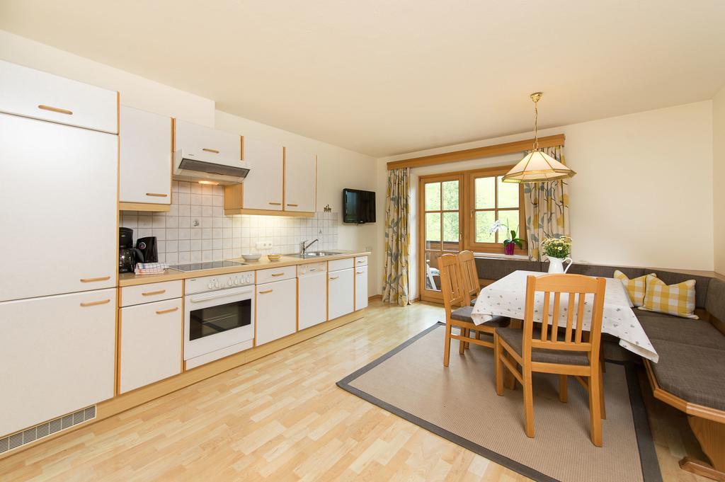 Pension Appartements Alpenblick 마리아알름암스타이너르넨미어 외부 사진