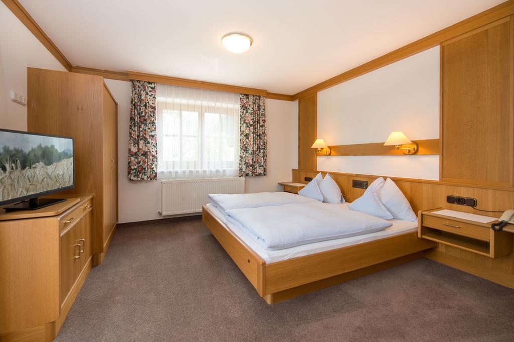 Pension Appartements Alpenblick 마리아알름암스타이너르넨미어 외부 사진